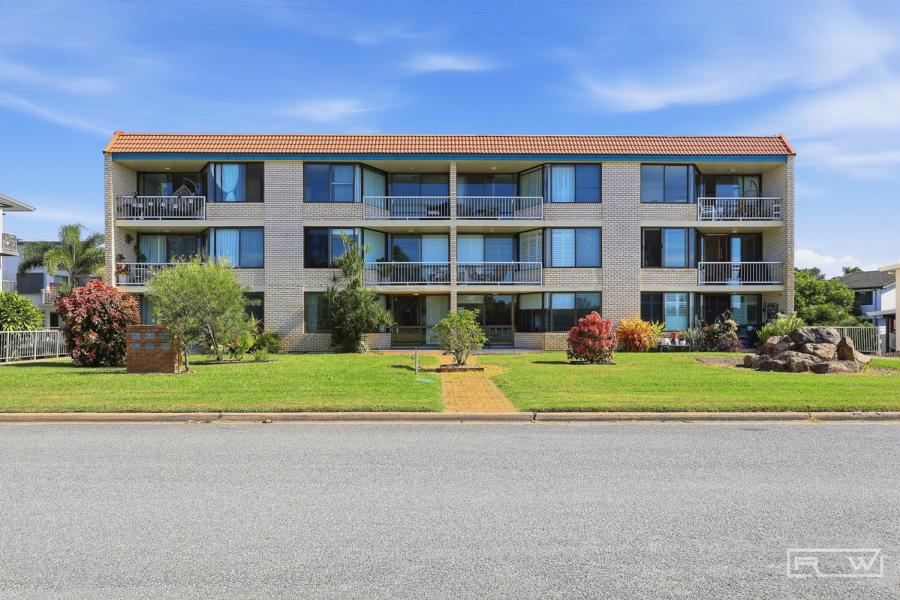 Coastal Living with Ocean Views in Sandpiper