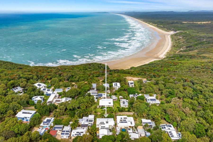 Coastal Living, Self-Sufficient Lifestyle and Endless Adventure