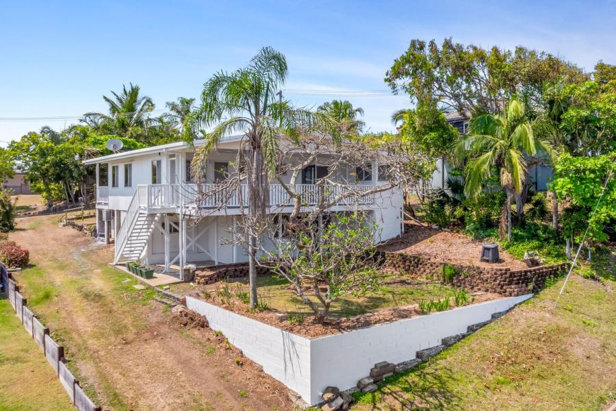 Coastal Character, Ocean Views & the Cooee Bay Lifestyle