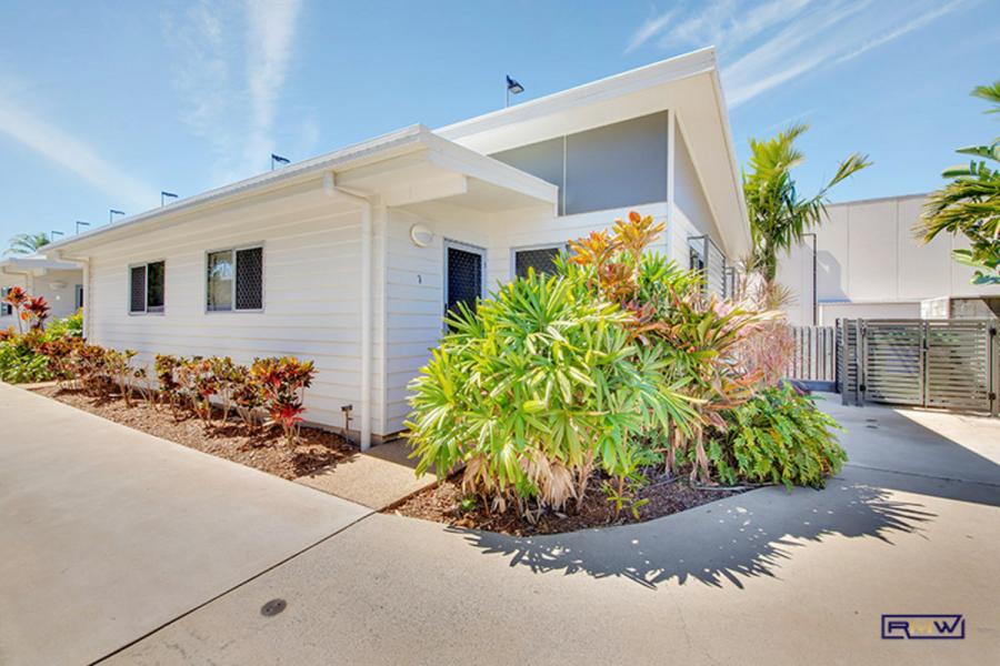 Modern Living in the Heart of Yeppoon – Calling all Investors!