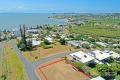 Panoramic ocean & island views in central Yeppoon!