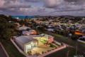 CLASSIC QUEENSLANDER MEETS COASTAL RETREAT