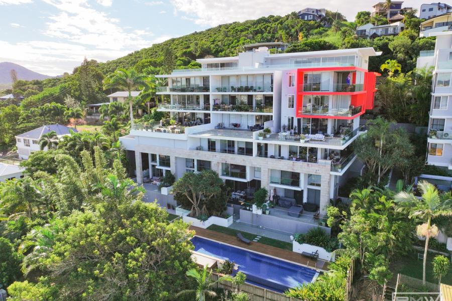 Luxury Coastal Living with Stunning Ocean Views