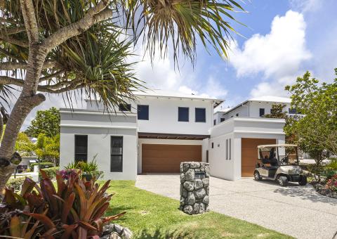 10, 115 Peregian Springs Dr, Peregian Springs