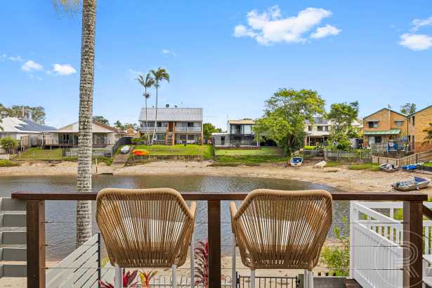 A stylishly updated duplex offering a relaxed, low-maintenance waterfront lifestyle.