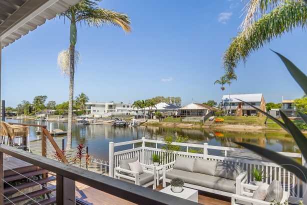 A stylishly updated duplex offering a relaxed, low-maintenance waterfront lifestyle.