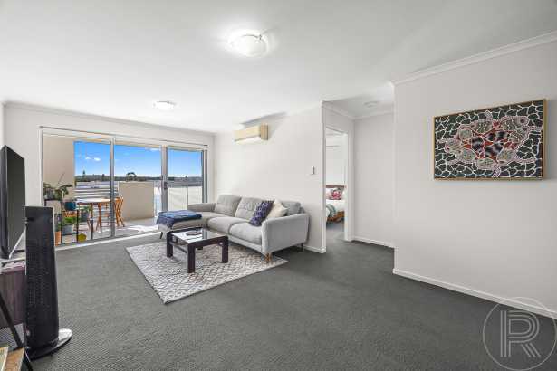 Elevated Top Floor Apartment with North Aspect & Sunset Views