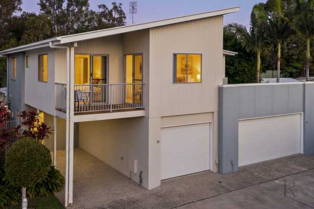 Convenient Brightwater Living - Move in Ready