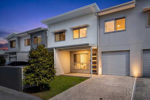 Prime Living in the Heart of Brightwater with no Rear Neighbour