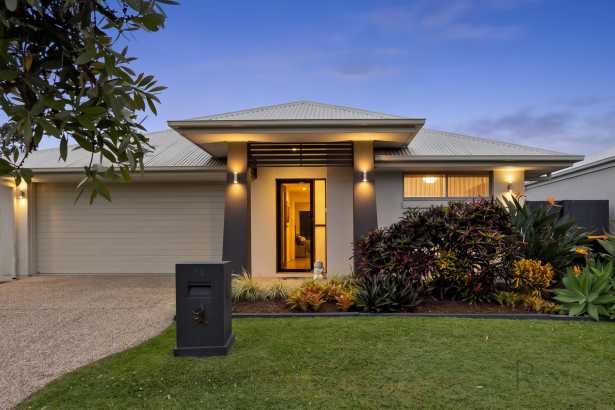 A beautifully presented home in a peaceful, family-friendly setting