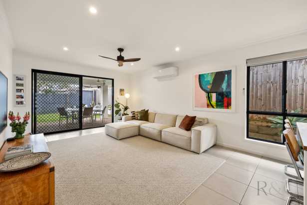 Space, Light & a Layout That Works