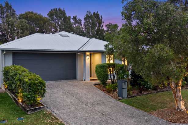 Three Bedrooms and Generous Living Spaces in Brightwater