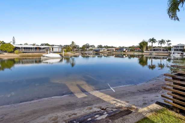 Water Accessible Unit in Mooloolaba 