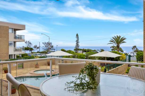 Beachside Bliss with Ocean Views – Sought-After Alexandra Headland Gem!