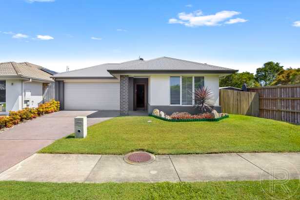 Immaculate Low Maintenance Brightwater Home