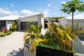 Modern 4 Bedroom low maintenance home in Brightwater with Solar 