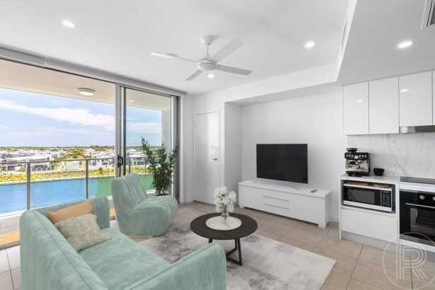 Apartment with water Views in Birtinya 