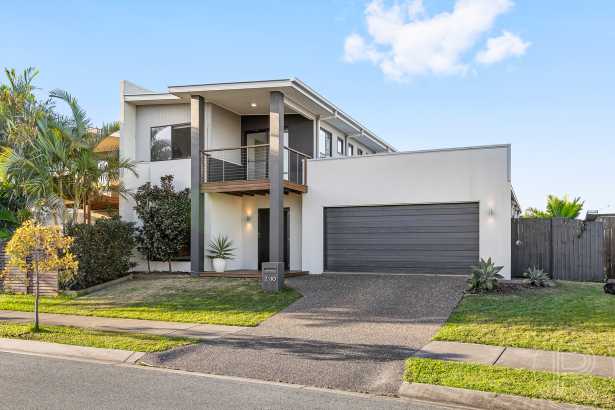 House-Sized Duplex Perfectly Positioned in Brightwater