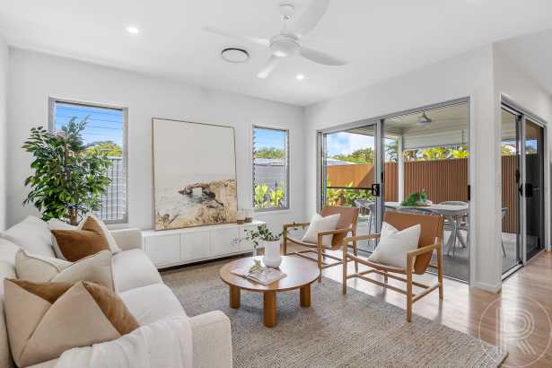 Coastal Elegance Meets Low-Maintenance Luxury