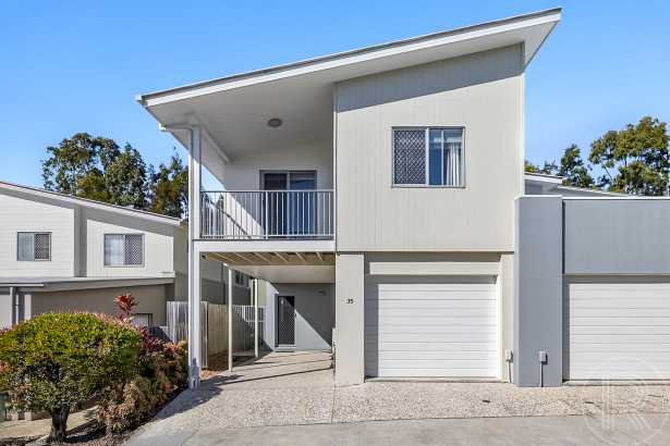 3 Bedroom Townhouse in Mountain Creek 
