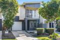 Easy-care living close to parks, shops and schools