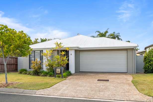 Elegant Family Living in Sought-After Brightwater