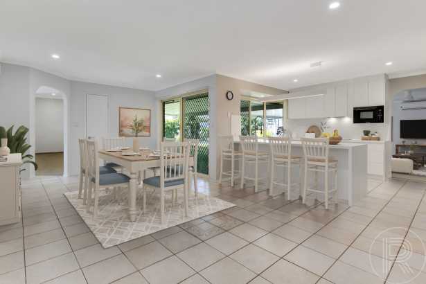 Spacious Family Living on 803m² in the Mountain Creek School Zone