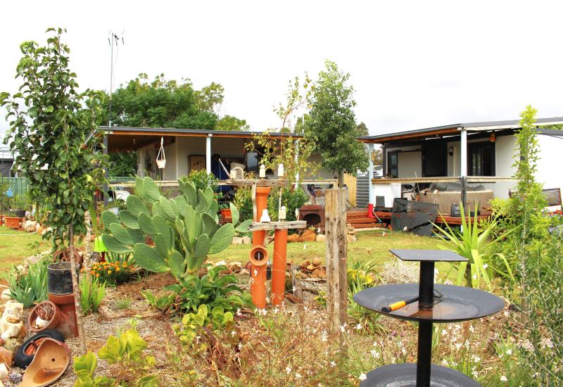 'Good Vibrations' - Character Cottage In The Country