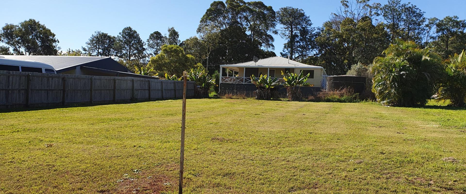 Russell Island Real Estate GREAT BUYING, CLOSE TO TOWN