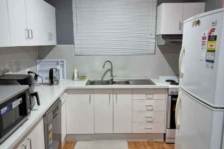 3 Bedroom Home, 1000m2 Block (Price Negotiable)