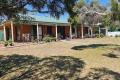 3-BEDROOM RENOVATED BRICK VENEER HOUSE WITH A BIG WORKSHOP