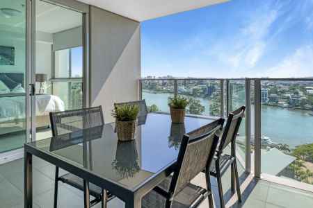 This stunning apartment has now sold for $890,000