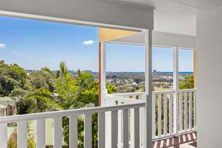 Coastal Living with Ocean, City & Scenic Views – 3 Bedroom Townhouse, Currumbin Waters