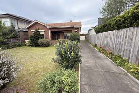 76 Bealiba Road, Caulfield South - available for private sale