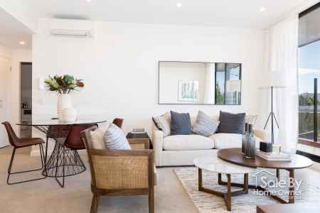 Highly Sought After Ground Floor Apartment in Central Location!