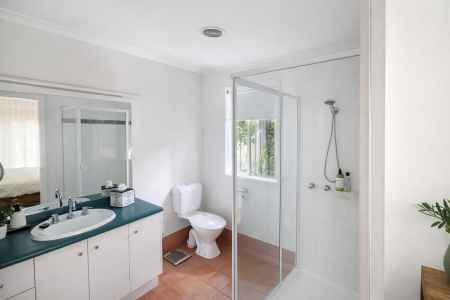 Spacious Family Entertainer with Multiple Living Zones