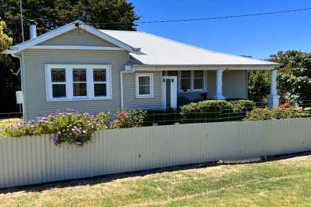 Escape to Rural Living on 1.4 Acres