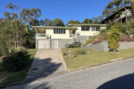 6 McCrudden St – Spacious 3-Bedroom Home with Self-Contained Studio, Modern Updates, and Stunning Views