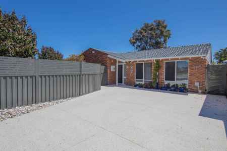 Elegantly Renovated Quality Home in Willetton. 3 bedroom plus study.