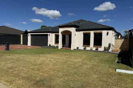 UNDER CONTRACT - Family Home with Pool on 605m2 - Private Sale