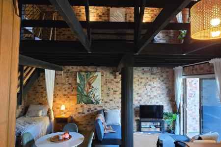 The Loft - cute and cosy, and close to everything!