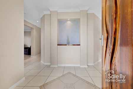 Stunning Family Home in Private & Prime Location