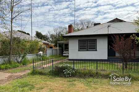 Spacious Family Home in Narrandera