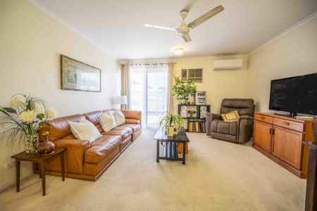 "UNDER CONTRACT " Beautifully Presented Over 55's Lifestyle Unit