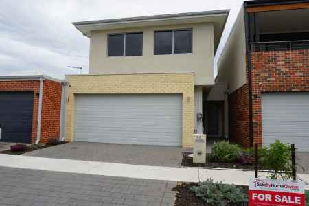 NEW HOME IN PRIME LOCATION