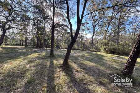 6 blocks of Vacant Land in Jervis Bay area near shops and water 2.5 acres