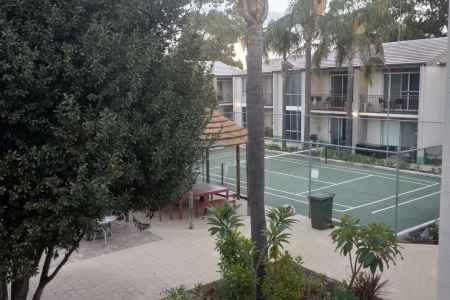 LOCATION LOCATION ! INVESTORS DREAM - RESIDENTIAL UNIT