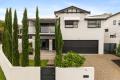 RENOVATED QUEENSLANDER ON A SMALL LOT-265m2