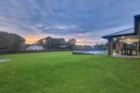 Acreage Opulence offering urban tranquillity and isolation.
