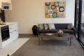 Modern 1-Bedroom Apartment in Prime Melbourne CBD Location